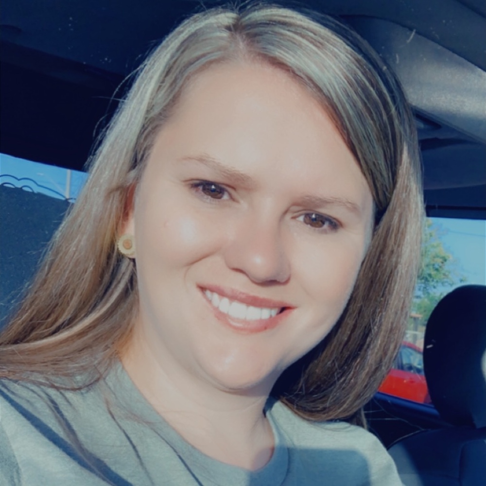 Meet your Posher, Misti